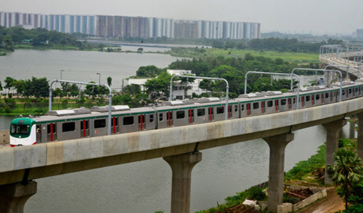 Metro rail passengers can carry water in Ramadan