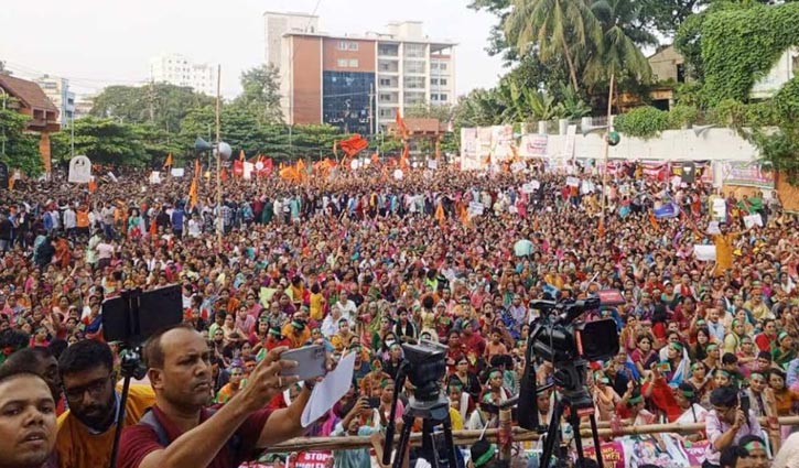 ৮ দাবিতে চট্টগ্রামে সনাতন জাগরণ মঞ্চের গণসমাবেশে