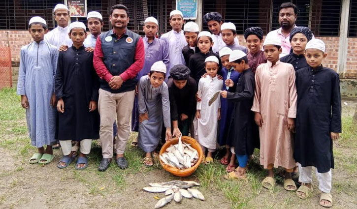 ইলিশের হাট ভাঙলো প্রশাসন, ১০ জনের জেল-জরিমানা 