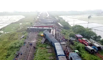 12 coaches derailed as 2 trains collide in India