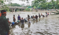 পানিবন্দি ৫০ হাজার পরিবার, অবৈধ বাঁধ অপসারণ চান স্থানীয়রা