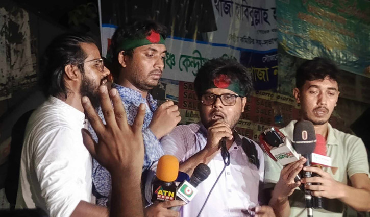 ১২ ঘণ্টার আল্টিমেটাম দিয়েছেন চাকরিপ্রত্যাশীরা