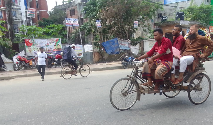 বেপরোয়া ইজিবাইক-ব্যাটারিচালিত রিকশা, বাড়ছে দুর্ঘটনার ঝুঁকি