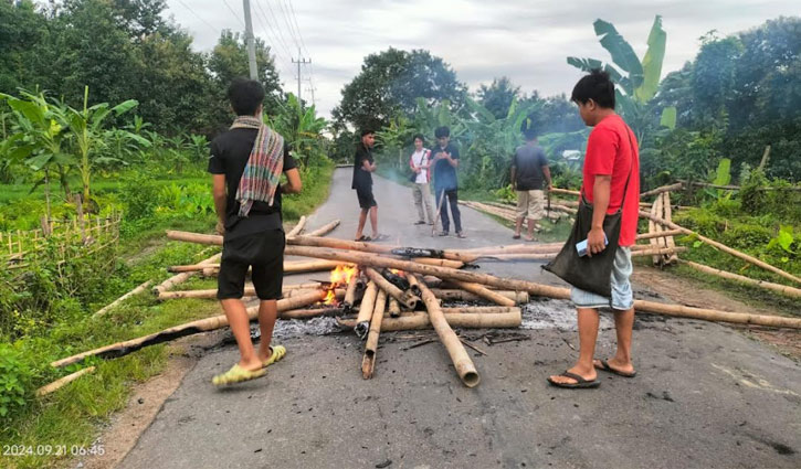 ‘CHT Blockade’ underway in Rangamati, Khagrachhari