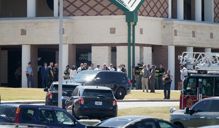 Georgia school shooting leaves 4 killed, 9 injured