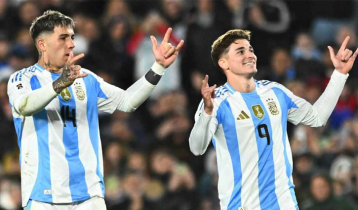 Argentina cruise past Chile 3-0 in World Cup qualifier