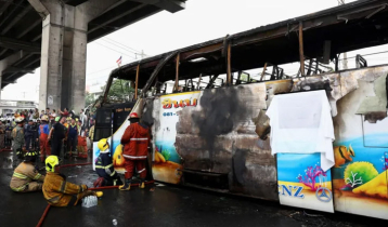 25 feared dead after school bus catches fire in Thailand 