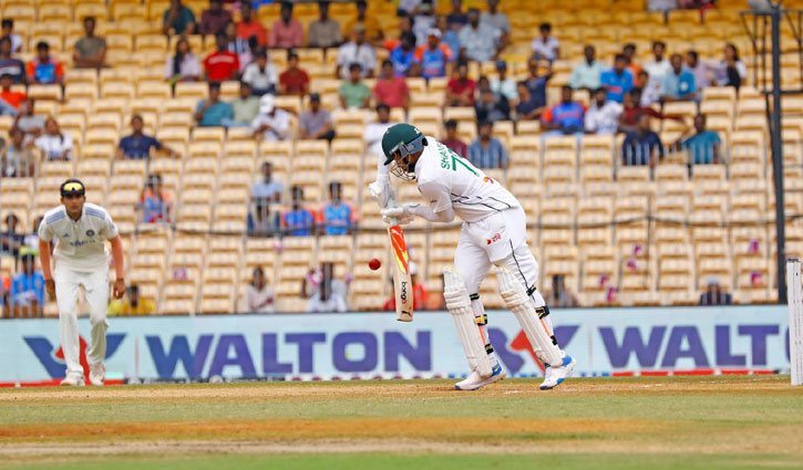 Ashwin bags 6 wickets as India hammer Bangladesh in first Test