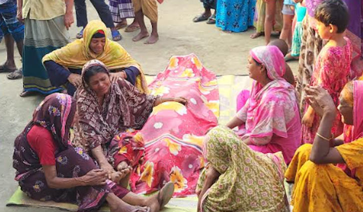 দুর্বৃত্তদের হামলায় বরেন্দ্র এক্সপ্রেস বাসের চেকার নিহত